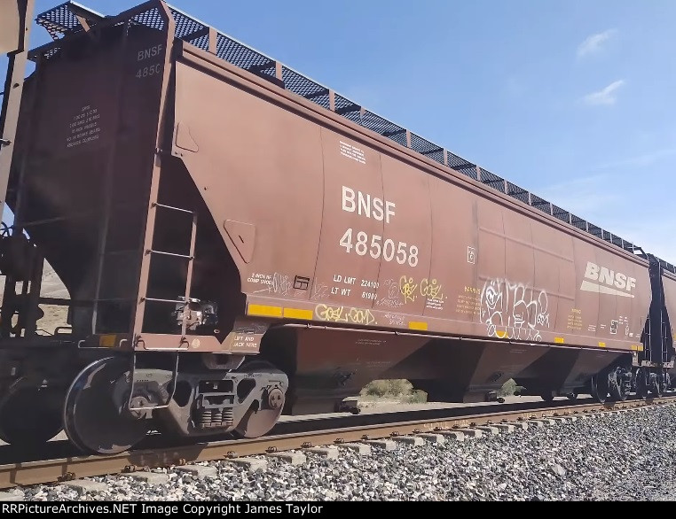 BNSF 485058